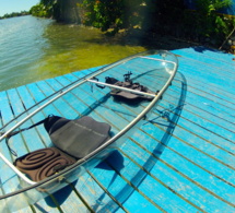 Un kayak transparent chez ENJOY VILLAS